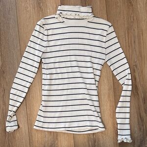 Striped Ribbed Turtleneck Long Sleeve Top - White/ Black